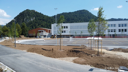 Nove zunanje športne površine med šolama (17)